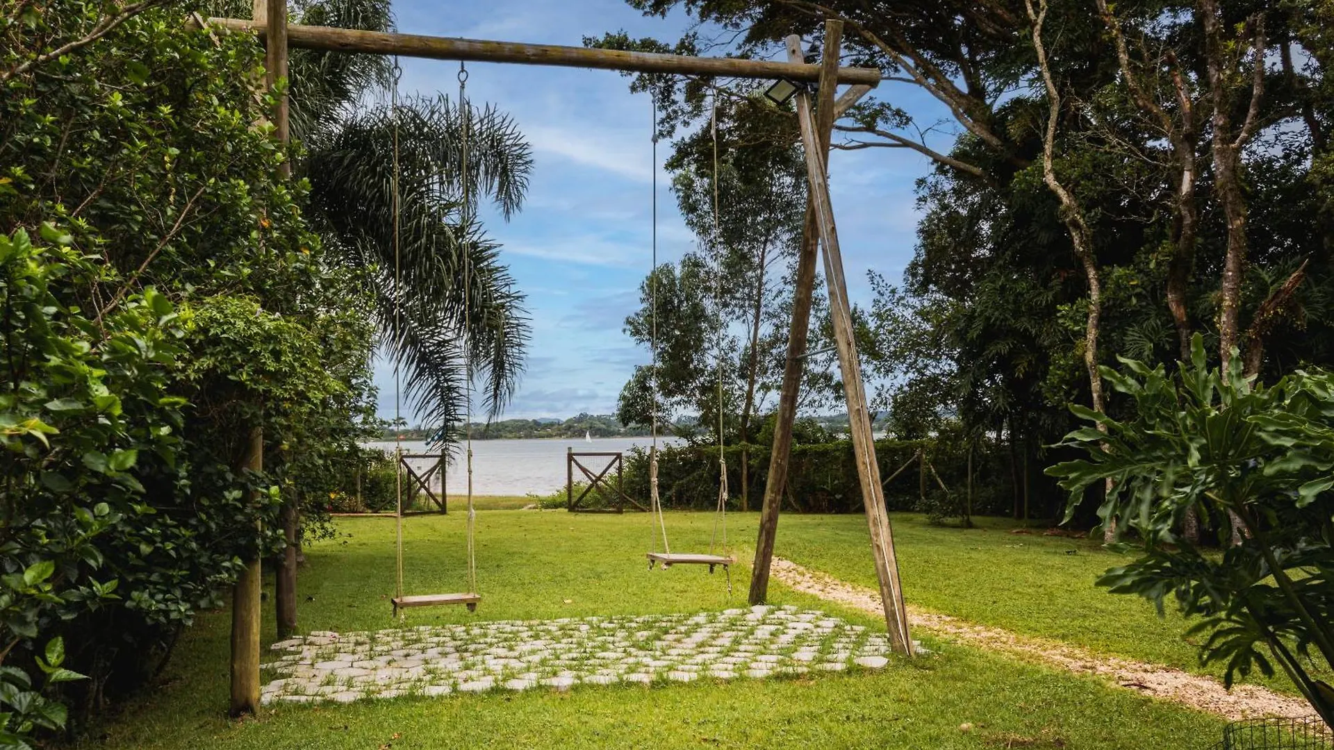 度假居 Kite House Na Beira Da Lagoa De Ibiraquera 因比图巴