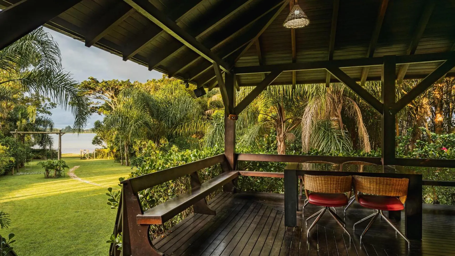 度假居 Kite House Na Beira Da Lagoa De Ibiraquera 因比图巴