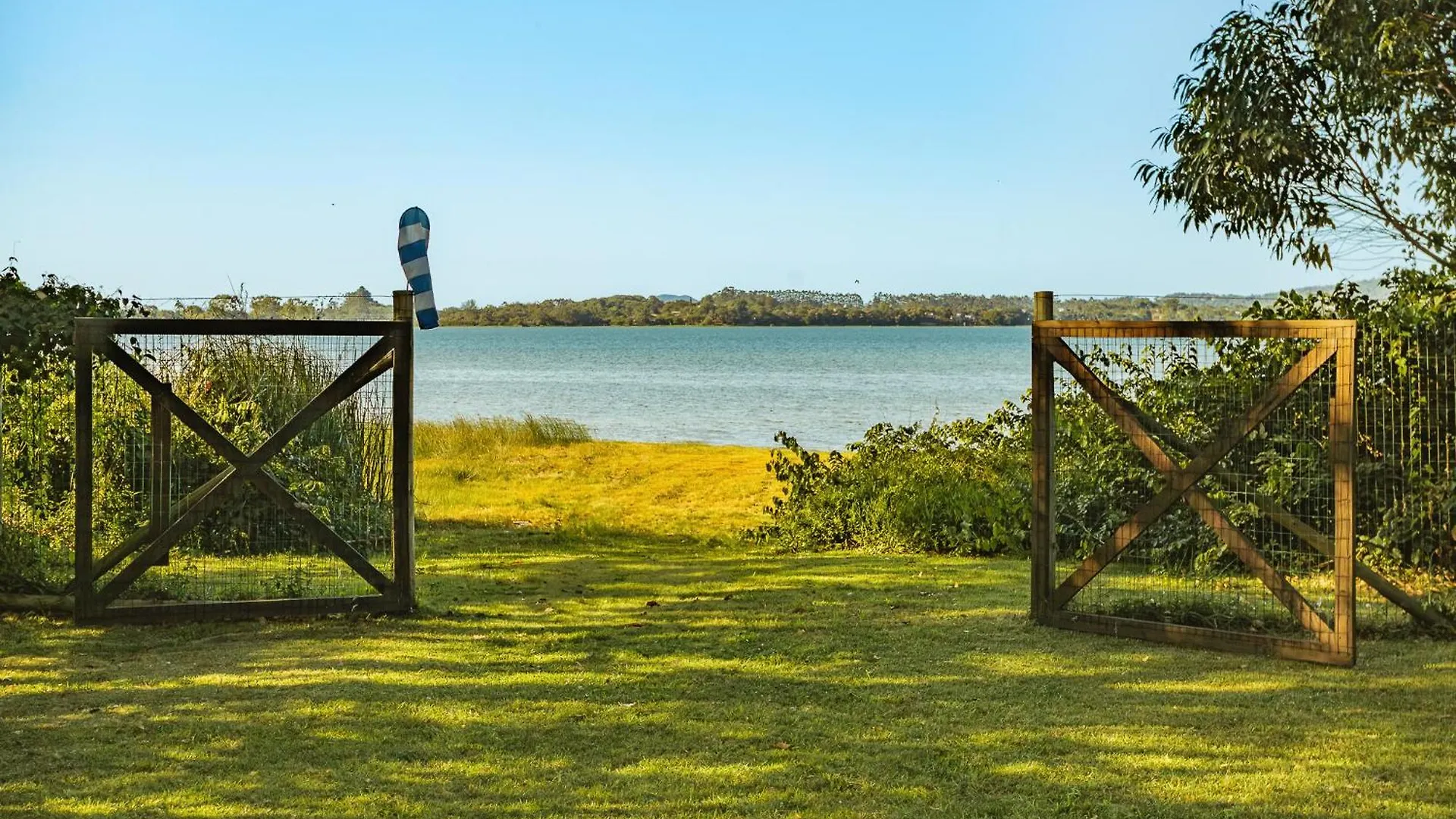 Kite House Na Beira Da Lagoa De Ibiraquera 임비투바
