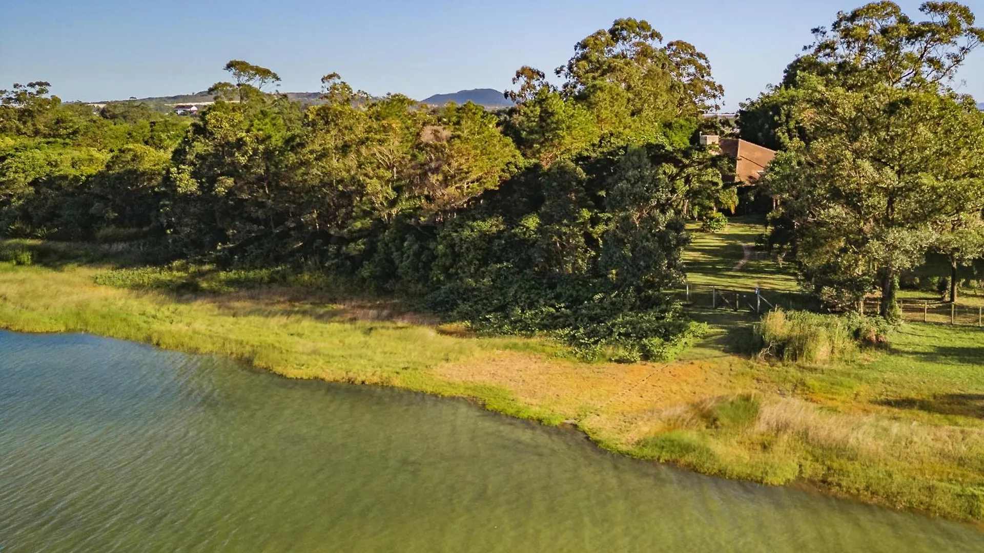 Kite House Na Beira Da Lagoa De Ibiraquera 임비투바 펜션